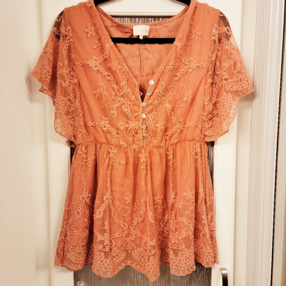 Rose Gold Boutique Flowy Laced Top